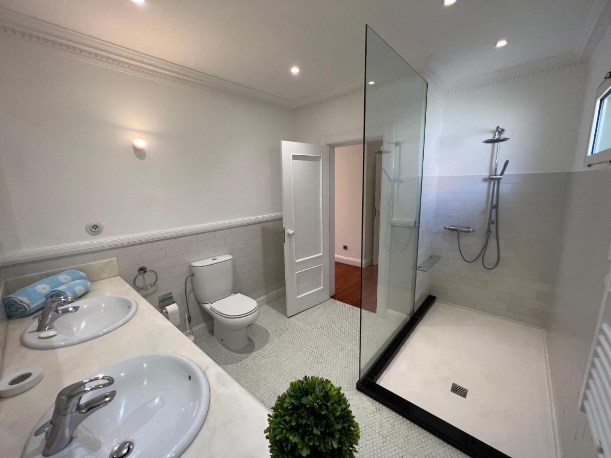 Casa Roc Madeira - 5 Bedrooms - Ocean And City Views - Private Heated Pool Funchal  Exterior photo